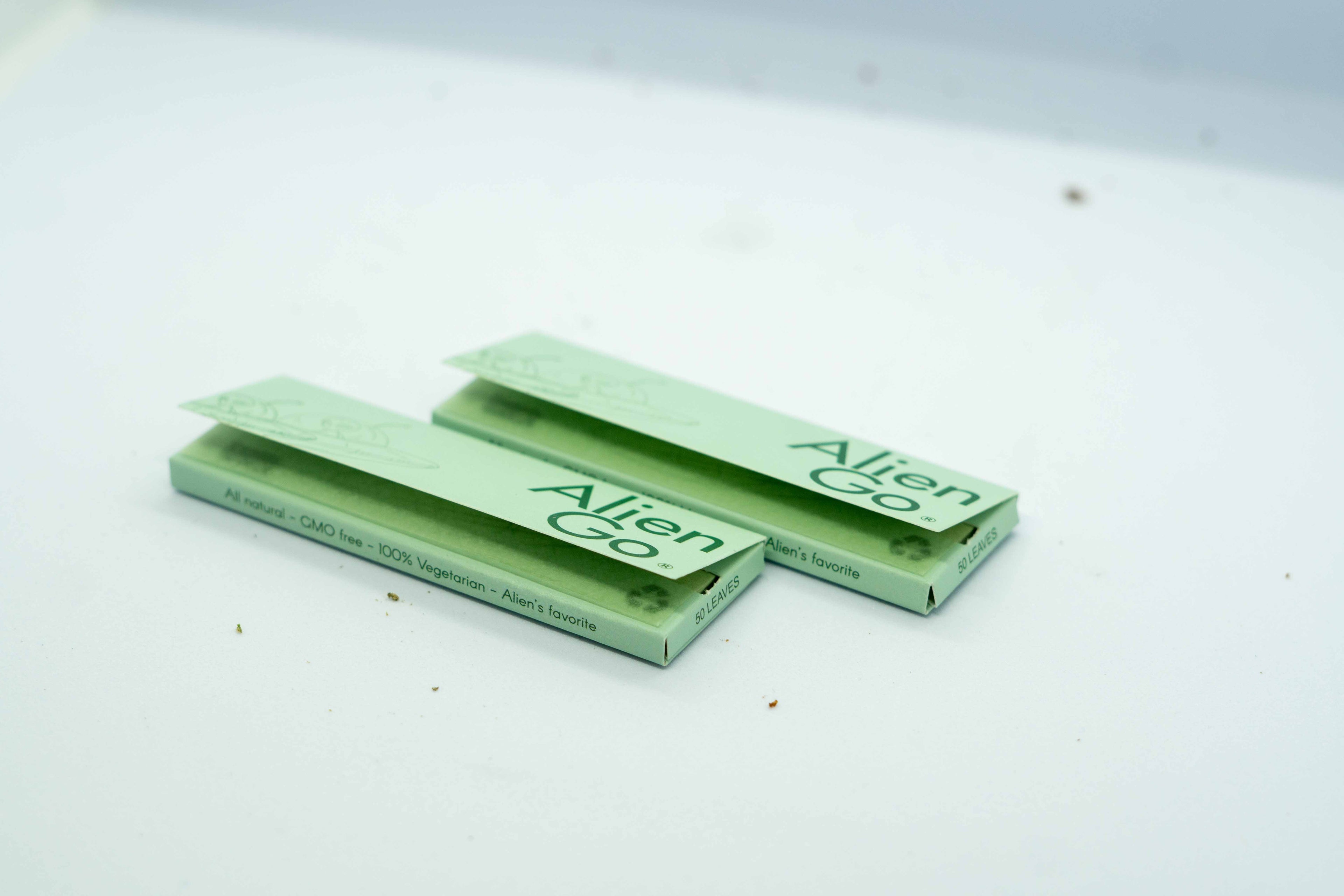 Alien Puff 1 1/4 Green Rolling Papers