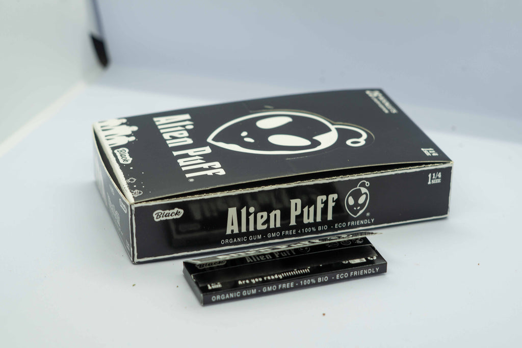 Alien Go 1 1/4 Size Purple Rolling Papers