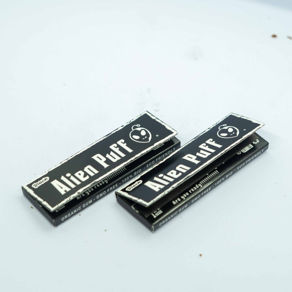 Alien Go 1 1/4 Size Purple Rolling Papers