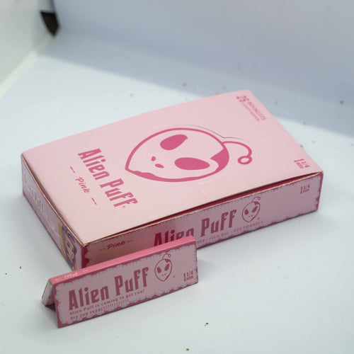 Alien Puff 1 1/4 Pink Rolling Papers