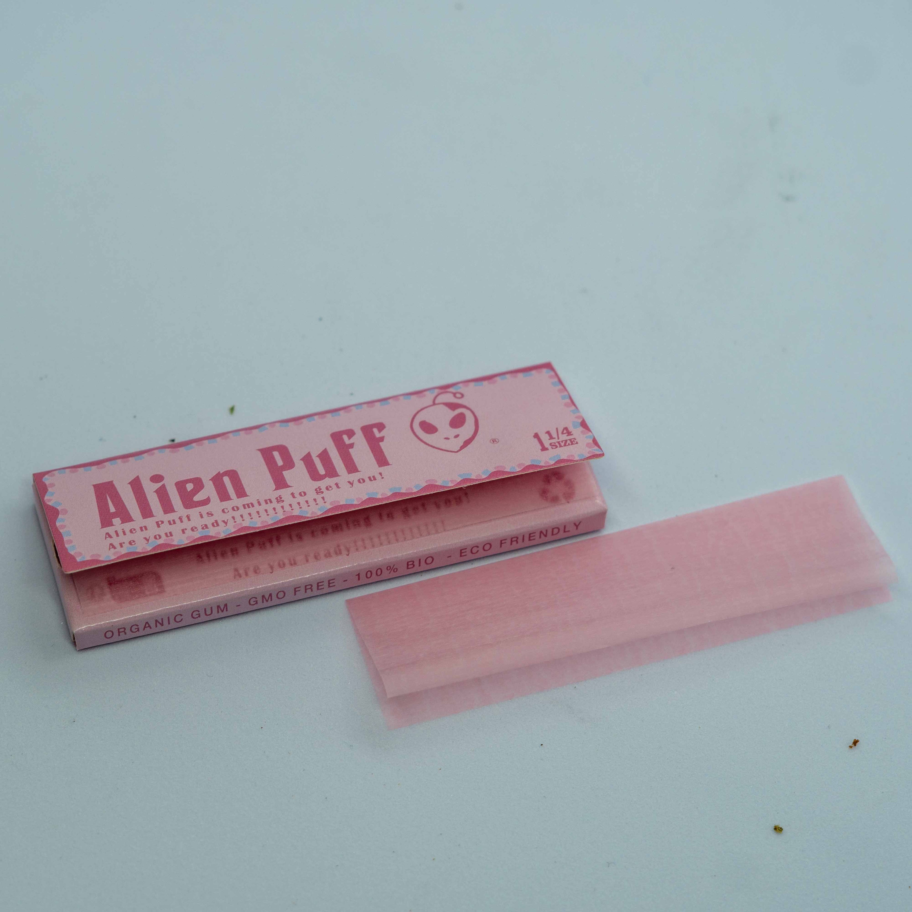 Alien Puff 1 1/4 Pink Rolling Papers