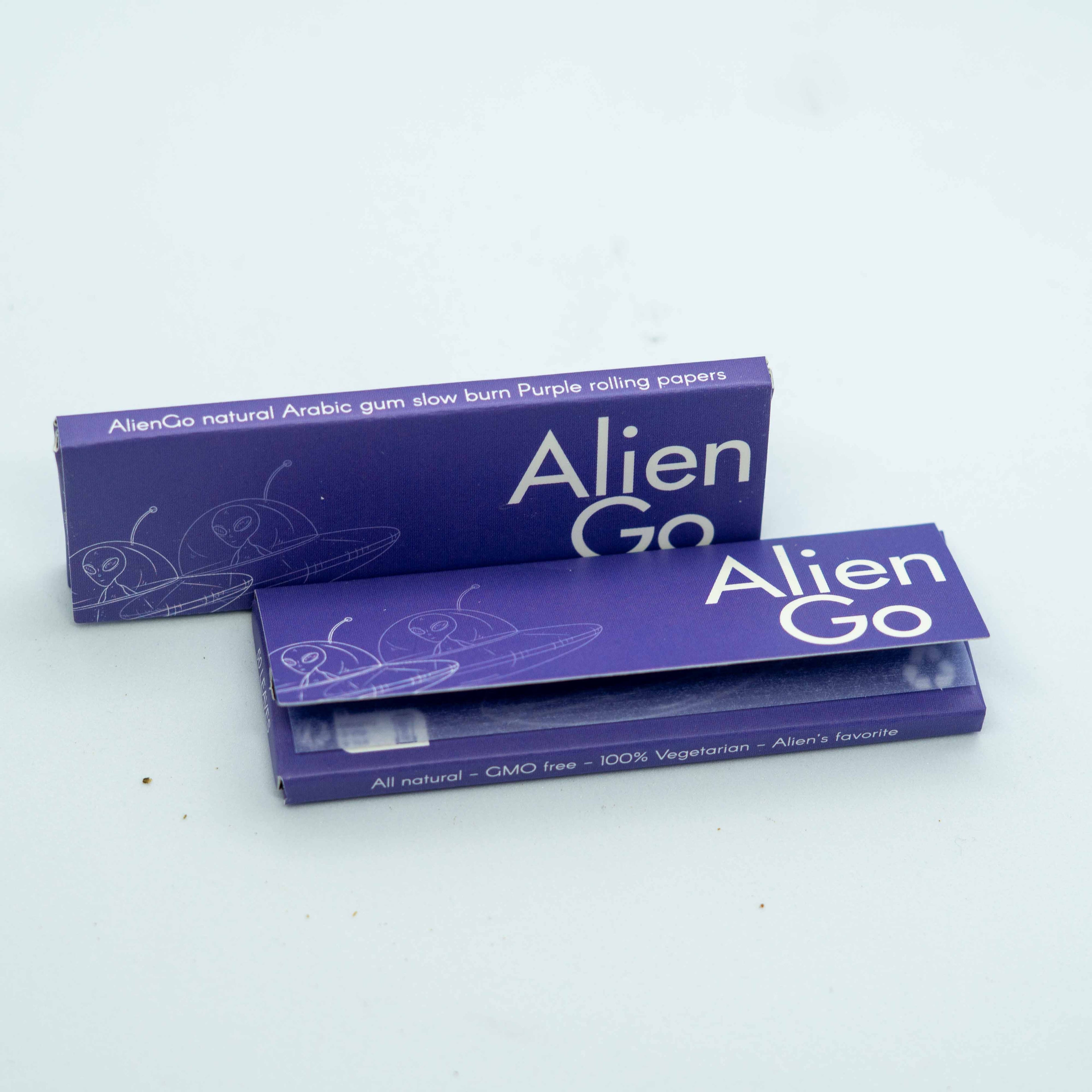 Alien Puff 1 1/4 purple Rolling Papers
